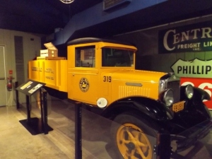 Oklahoma State Route 66 museum Clinton (3) (640x480)